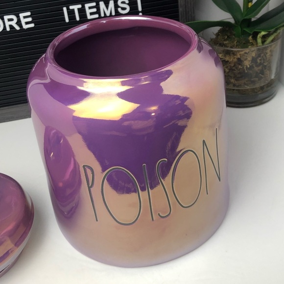 👻🎃😍 HTF NEW Rae Dunn Poison canister - Picture 8 of 12